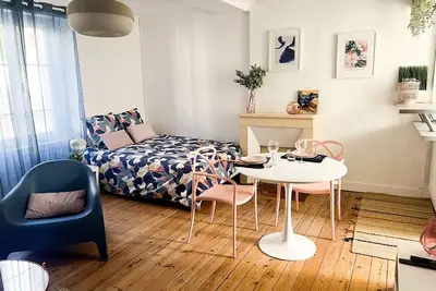 Image de charmant studio à deux pas du centre ville