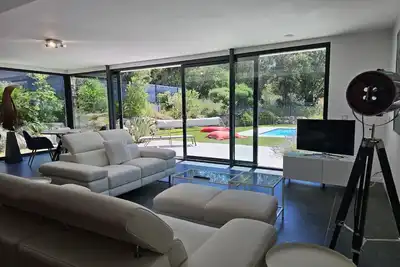 Image de Superbe villa moderne au calme, 5 chambres, piscine