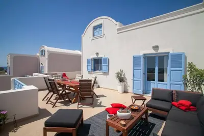 Sunrise Apartment Santorini