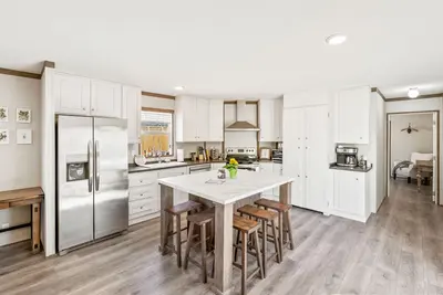Image de The Nest on Hawks Ridge with Mountain Views