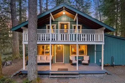 Image de The Green House- 8 mins to Mt. Rainier Nat'l Park!