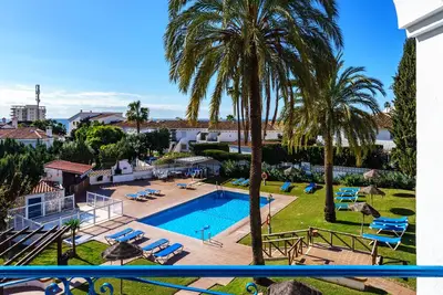 Image de Miraflores family apartment with pool by Costarentals - Ref 146