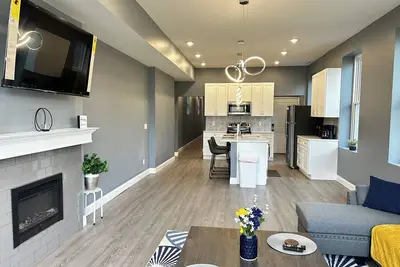 Image de Luxury Condo Near Over-the-Rhine and Tql Soccer