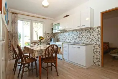 Image de Appartement dans Pula avec terrasse, Climatisation, Wifi, Machine Ă laver (633-6)