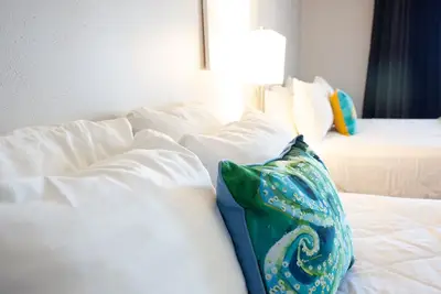 Image de Periwinkle Inn of Cape May is an Oceanfront Boutique Hotel Room