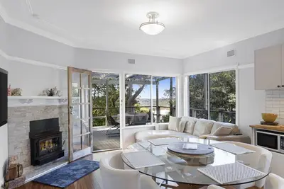 Image de Cosy coastal cottage with Ac and walking distance to beach