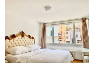 Image de Modern and Bright 2bdr Apt - City Center