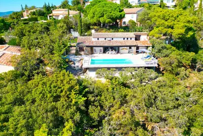 Image de Villa Crystal River, piscine privée & vue mer golfe de Saint Tropez