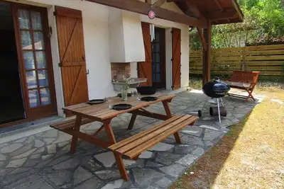Image de Maison quartier calme pour 5 personnes, 100m du lac