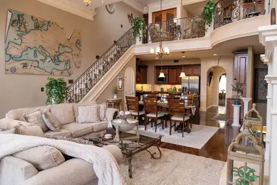 Image de Downtown Oasis with Pikes Peak Views minutes from Attractions