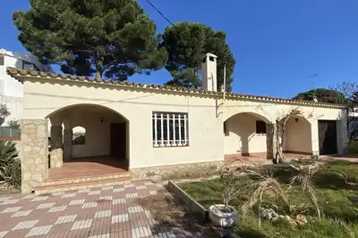 Image de Accueillante maison familiale avec grand jardin