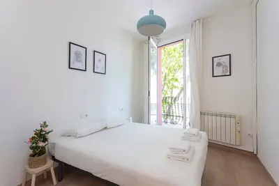 Image de Poblenou for Families 3bd next to the beach!