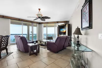 Image de 🏖️Sound Views-Steps to Beach-Pool-Golf-3br Portofino 2-601