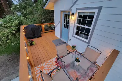 Image de Downtown Cda Treetop Loft