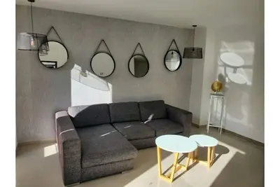 Image de Amplio apartamento laureles