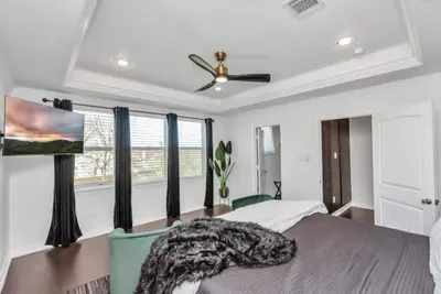 Image de East Downtown home w Breathtaking Views