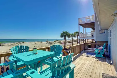 Image de The Bungalows A- Beachfront - Dog Friendly - Gazebo – Bikes