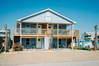 Image de The Hideaway A- Beach - Dog Friendly - Playset - Bikes - Fenced in Yard