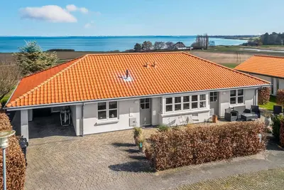 Image de Belle maison à Korsør avec WiFi