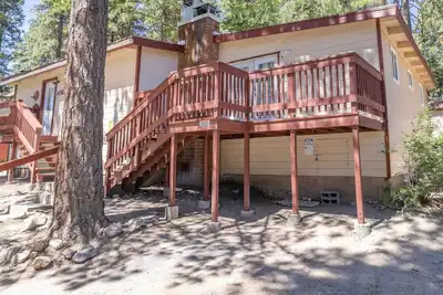 Image de Hilltop cabin-14 mins from Lake arrowhead +12 mins from Snow Valley Ski Resort