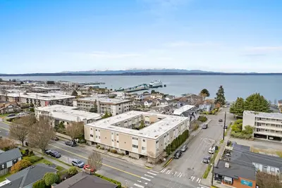 Image de Experiencing Edmonds, In the Heart of it All!