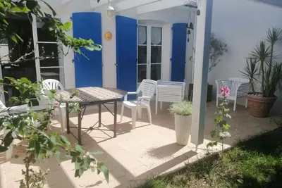 Image de Maison dans  jardin clos avec Patio  5 km de La Rochelle