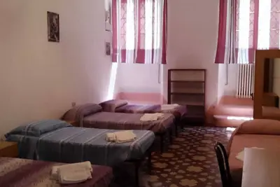 Image de Apartment \"The Oasis, \" Pisa, with Wifi and inner courtyard