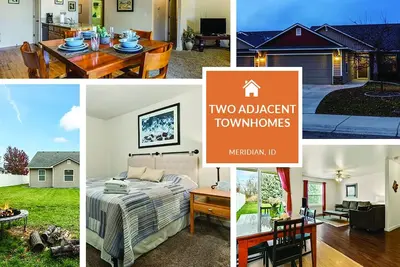 Image de 2 Charming Homes | Private yards | Sleeps 16!