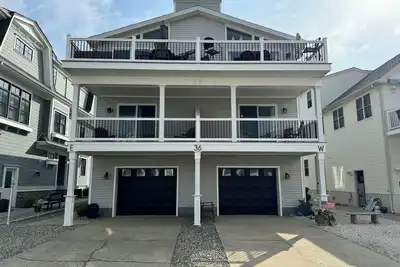 Image de Good Views - beach block townhouse is perfect for that next vacation at the shore in the Southend