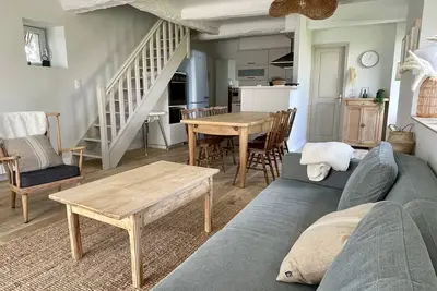 Image de Maison de charme en pierres proche baie quiberon \/ Golfe Morbihan \/ Grand Jardin