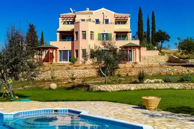 Image de Quiet apartment with outdoor pool - 10 minuites from Marina Gouvia