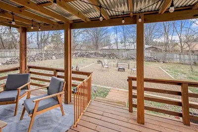 Image de Charming 4br Home Near Razorback Stadium