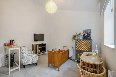 Image de Four luxury ground floor apartments, each offering something unique.