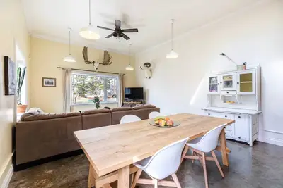 Image de Peaceful-Hide-Away on the River