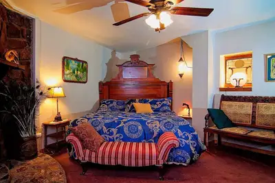 Image de Memories Suite, Fireplace, Garden. Only Hotel With Parking In Downtown