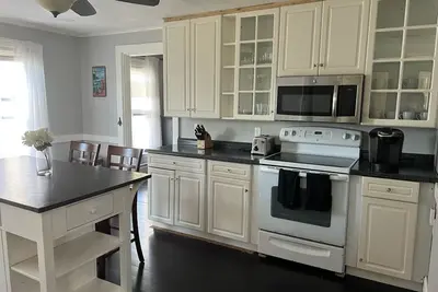 Image de Spacious 3 Br in Portland's Libbytown!