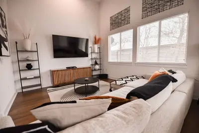 Image de Contemporary Casa Casey Atx