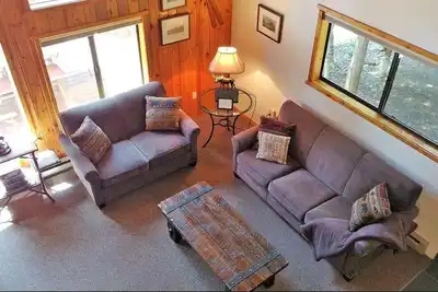 Image de 3 Bedroom Montana Mountain Cabin