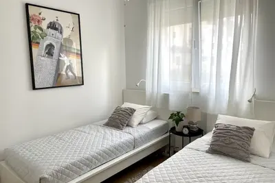 Image de Modern apartment near beach