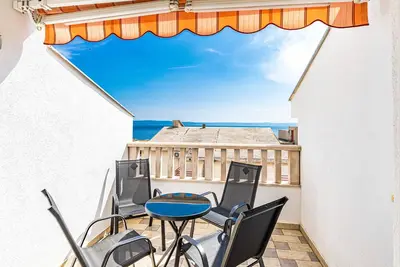 Image de Appartement confortable à Makarska avec.