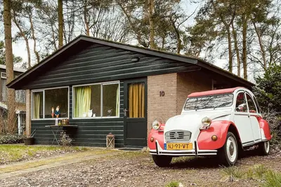 Image de Superbe caravane (sta) Ă Rheezerveen