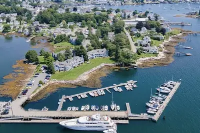 Image de Charming 2 bedroom rental in Boothbay Harbor, in-town with fast wifi