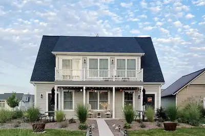 Image de Ottawa Farm House | 1 Bed, 1 Bath