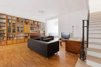 Image de Detached house only 550m from Lancetti Fs!