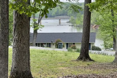 Image de Lake View! Fishermans Dream! Close To Bluestone Boat Landing!
