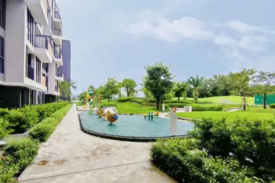 Image de Near the sea, sky pool, Bangtao Beach Laguna Skypark