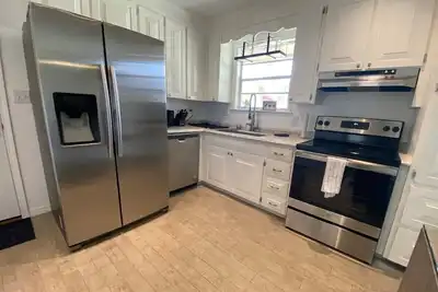 Image de Spacious Ranch Home Near Airport