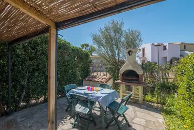 Image de Maison de vacances 'Villetta Sarda' avec terrasse privée et climatisation