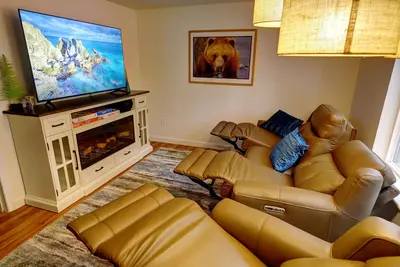 Image de 2br King Beds + Office near Glacier
