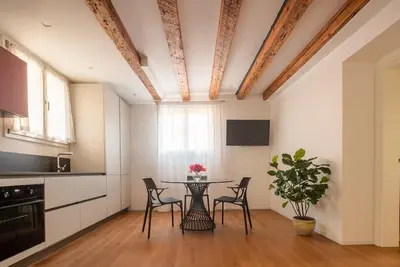 Image de Ruga Bella Bridge View Apartment R&R